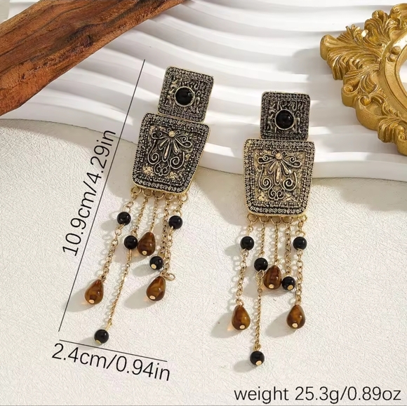 Vintage Gold Dangle Earrings - Picture 5 of 5